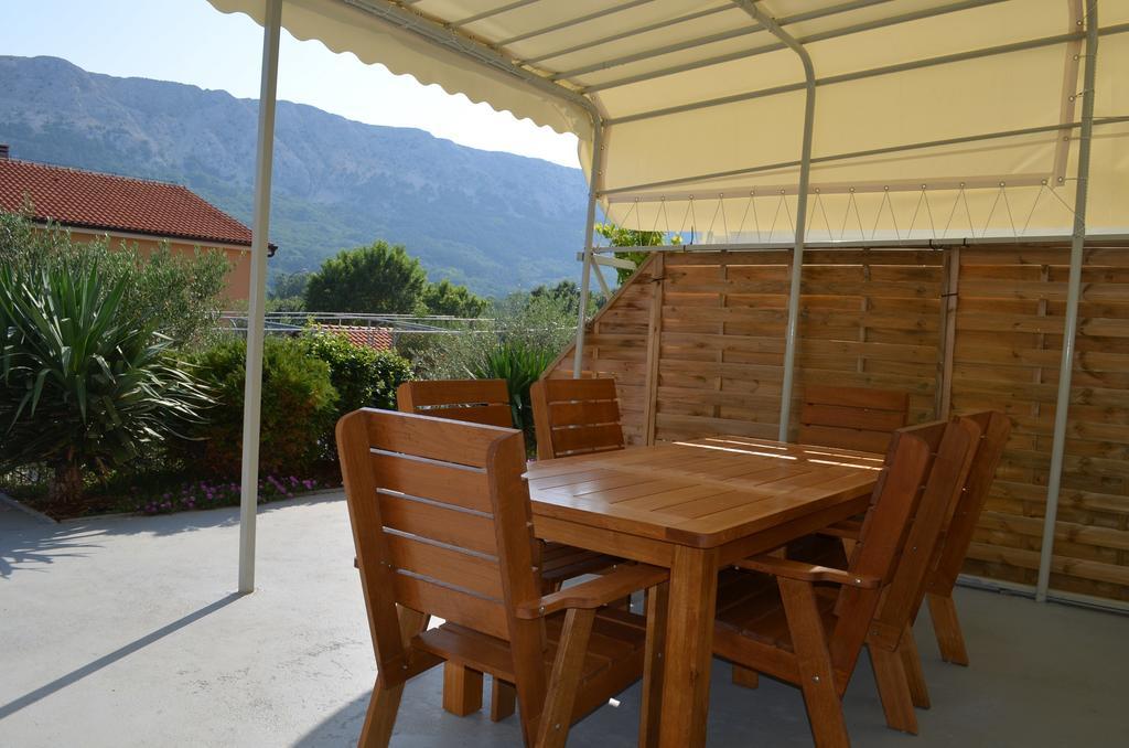Apartments Buljan Baška Szoba fotó